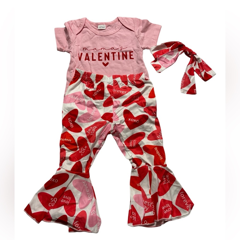 Mama’s Valentine 12-18 Months Girl’s Conversation Hearts Bellbottoms Bow Set